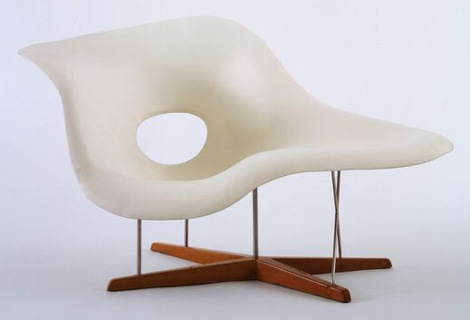 Chaise Longue (La Chaise)