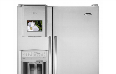 Холодильник Whirlpool: Паштет, портрет и интернет
