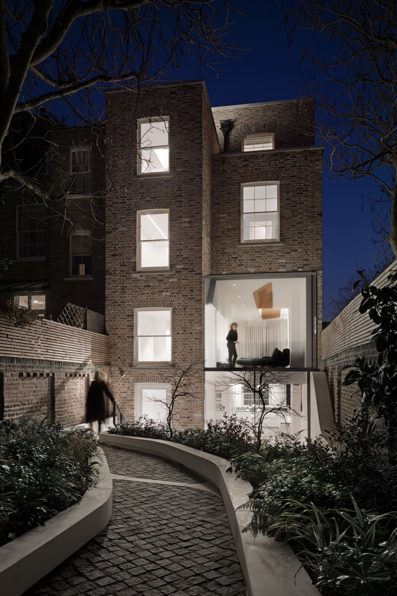 Flow Architecture + Magrits (Великобритания). Дом Light Falls