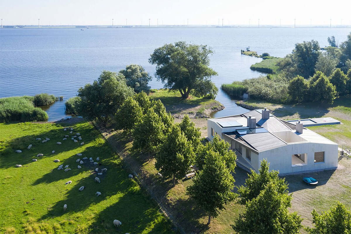 De Kort Van Schaik (Нидерланды). Дом-ретрит в голландской деревне получил награду «Лучшее здание 2021 года»